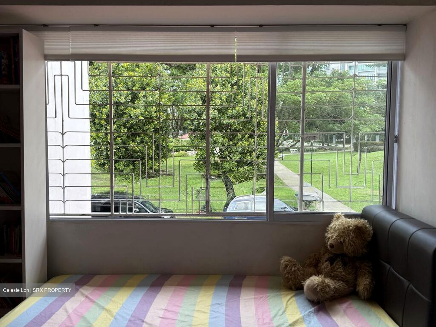 West Coast Ferry Road (D5), Terrace #496780391